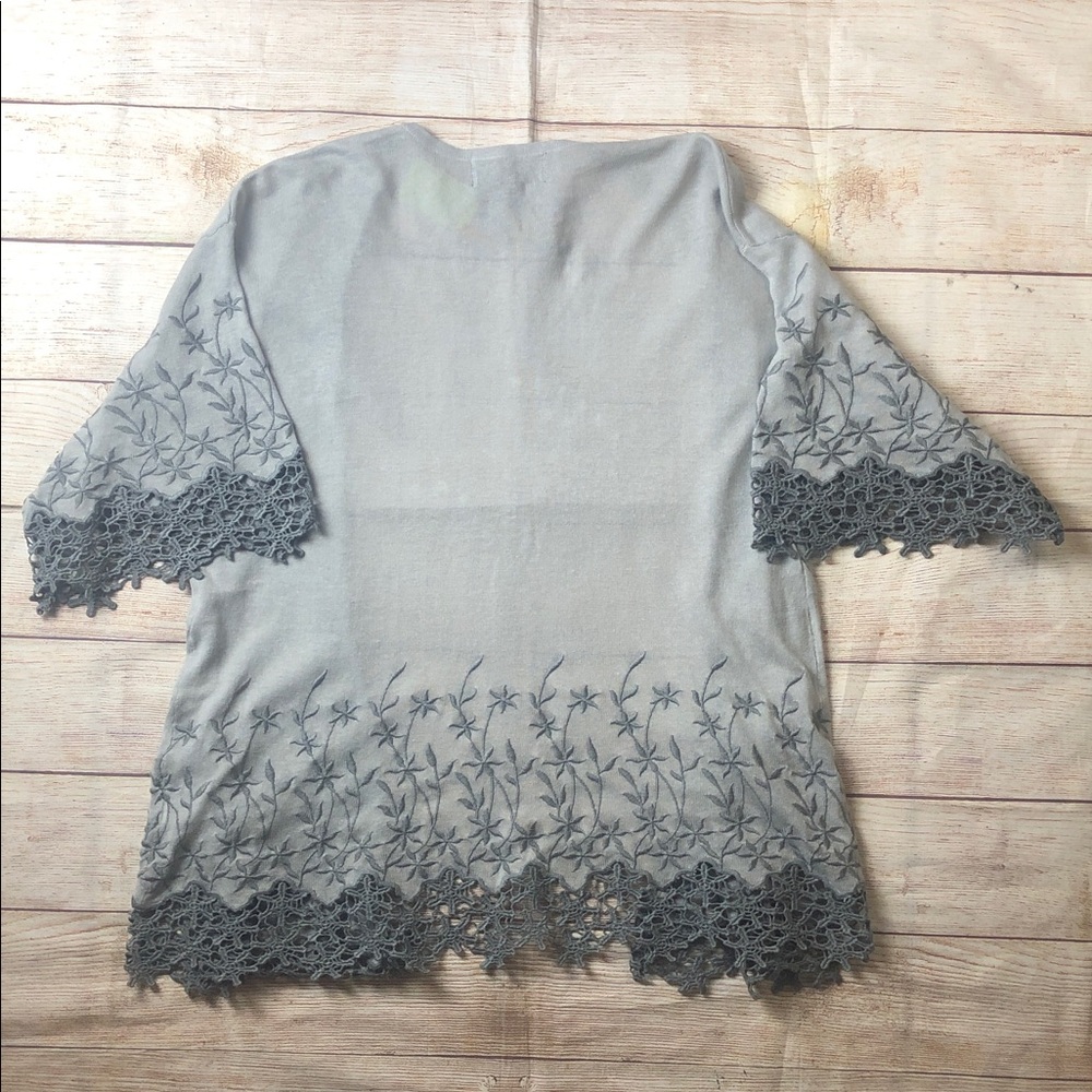 Sunday in Brooklyn for Anthropologie embroidered kimono cardigan - Picture 7 of 8